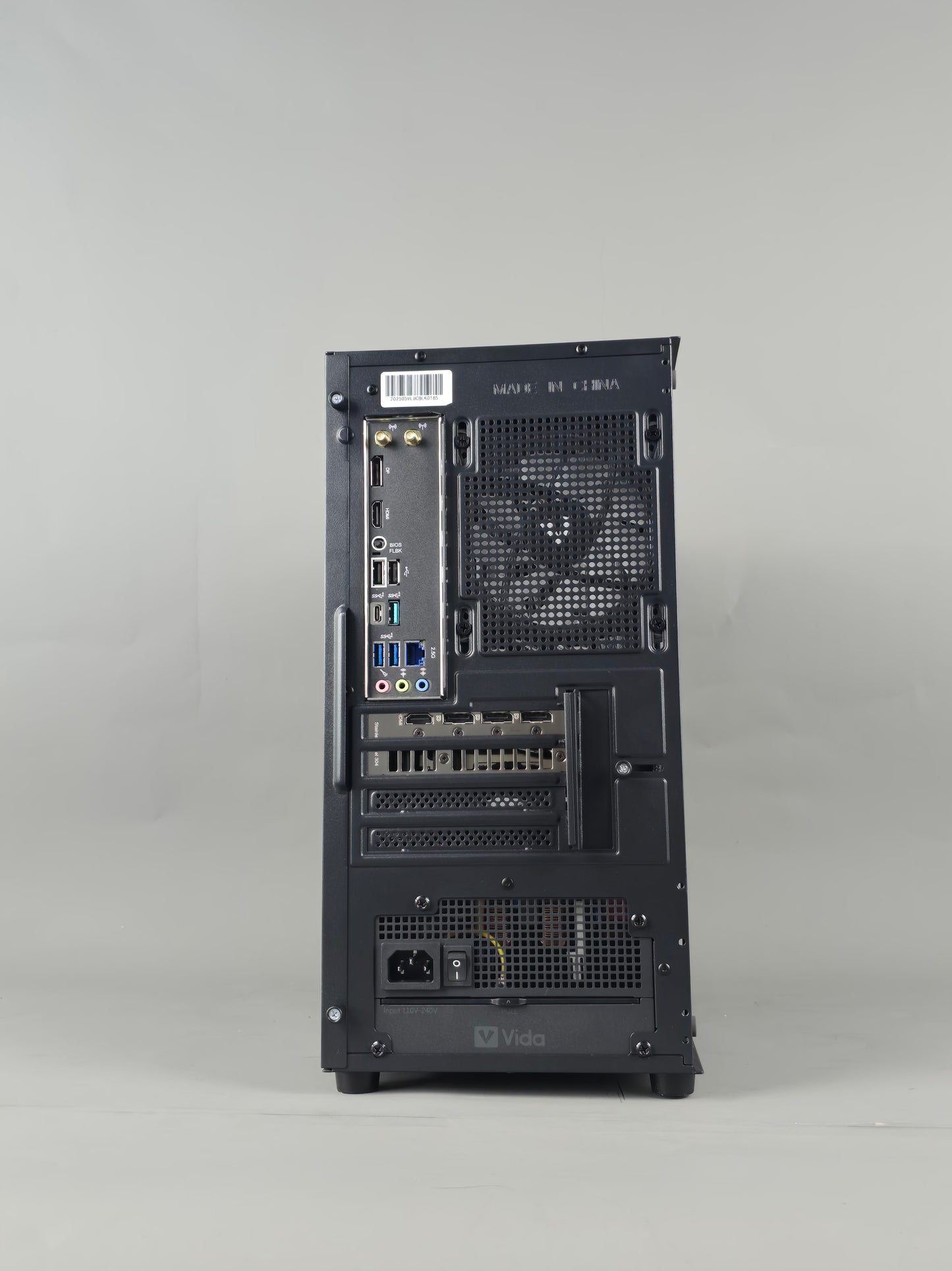 'Lucid' Gaming PC Ryzen 7 7800X3D RTX 5070