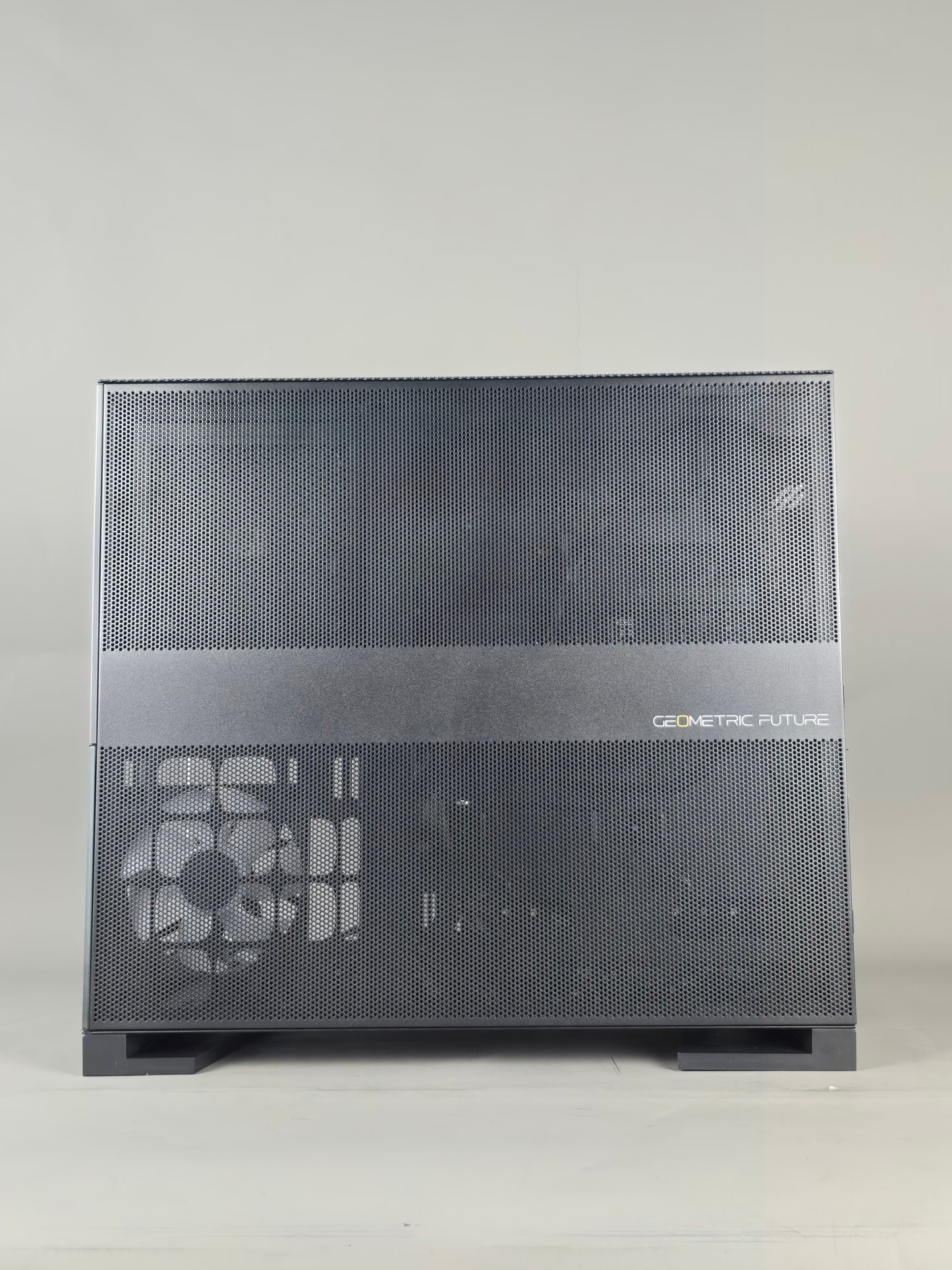 Geometric BG - Gaming PC Ryzen 7 7800X3D RX 9070XT