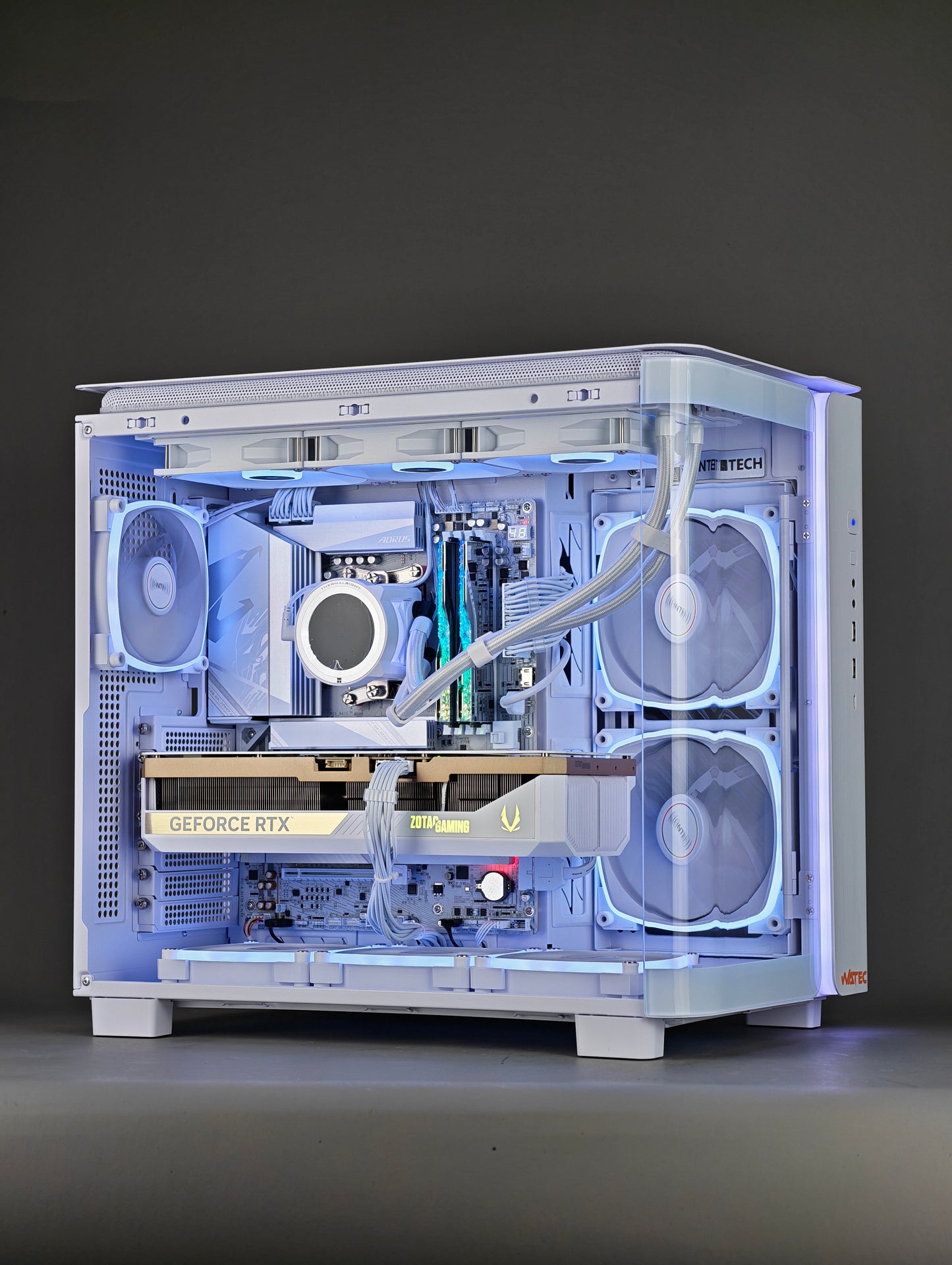'SNOW WHITE 2.0' Gaming PC Ryzen 7 9850X3D RTX 5080