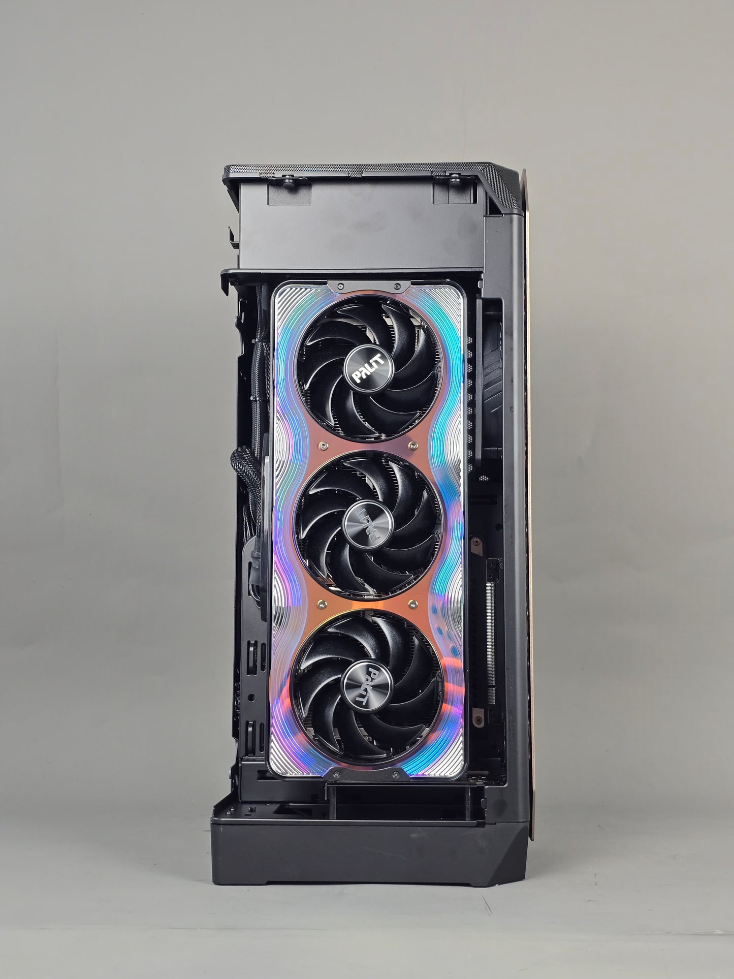 'PILLAR' Mini ITX Gaming/Work PC Ryzen 7 7800X3D RTX 5070TI