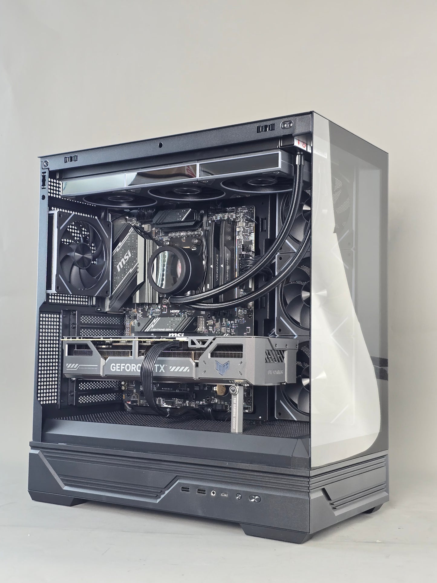 SUPERB Gaming PC Ryzen 7 9800X3D RTX 5070Ti