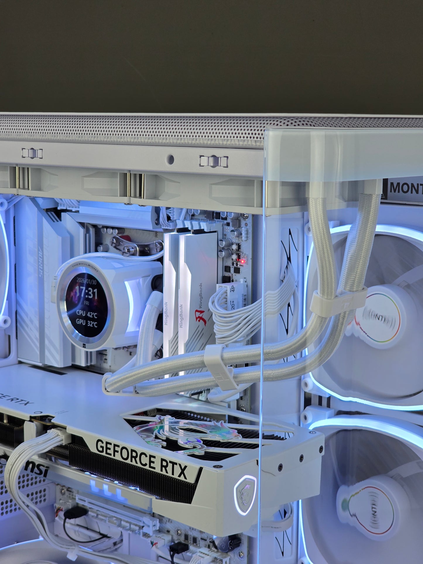 'SNOW WHITE 2.0' Gaming PC Ryzen 7 9850X3D RTX 5080