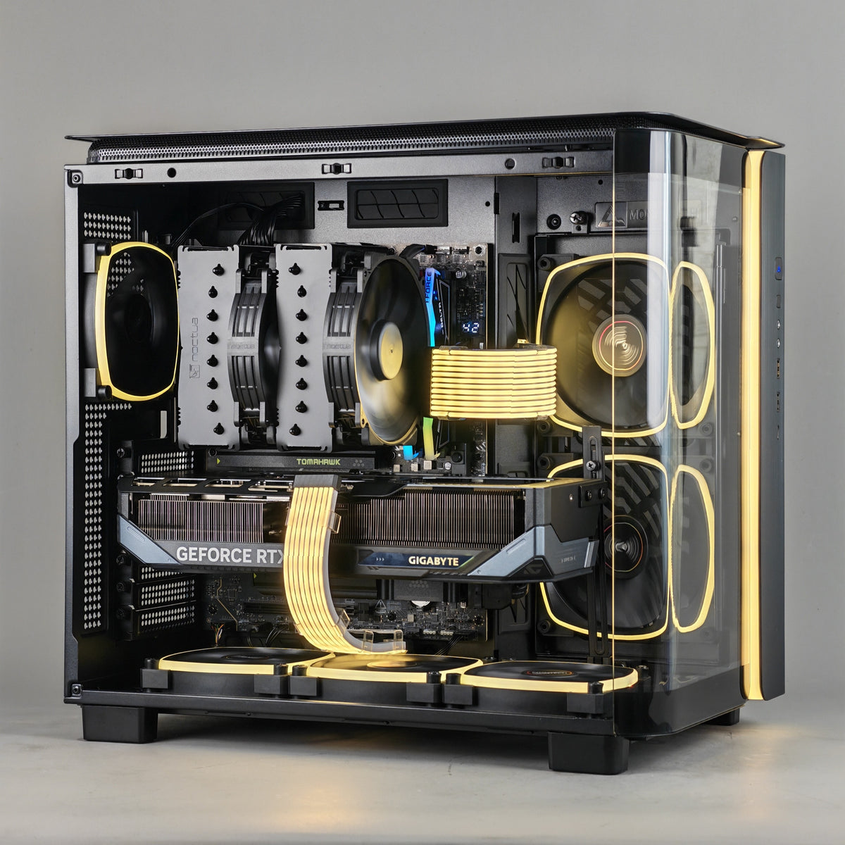 CROWN GAMING PC Ryzen 7 9850X3D RTX 5080