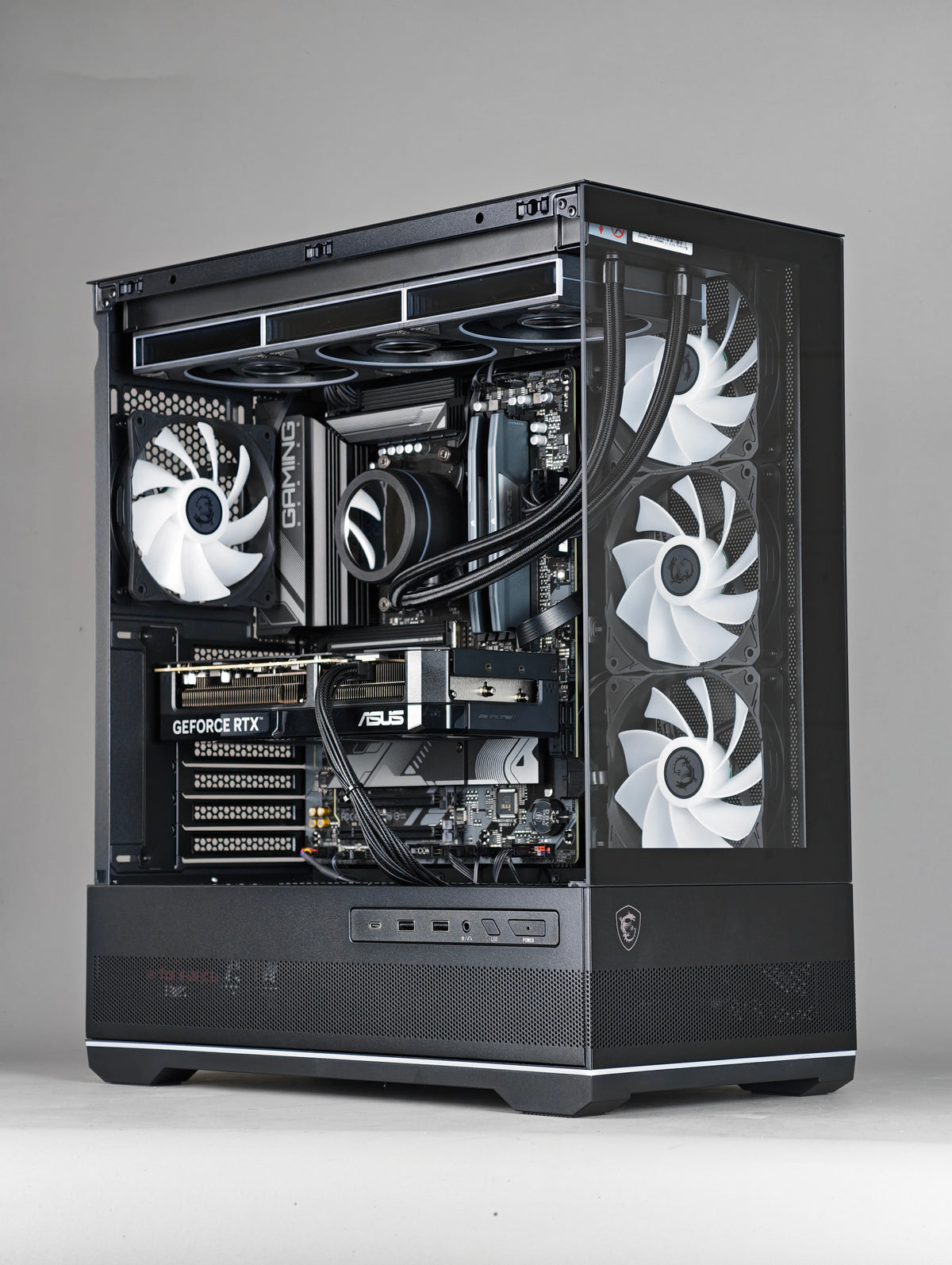 Delta Gaming PC Ryzen 7 7800X3D RTX 5070 by Wattec