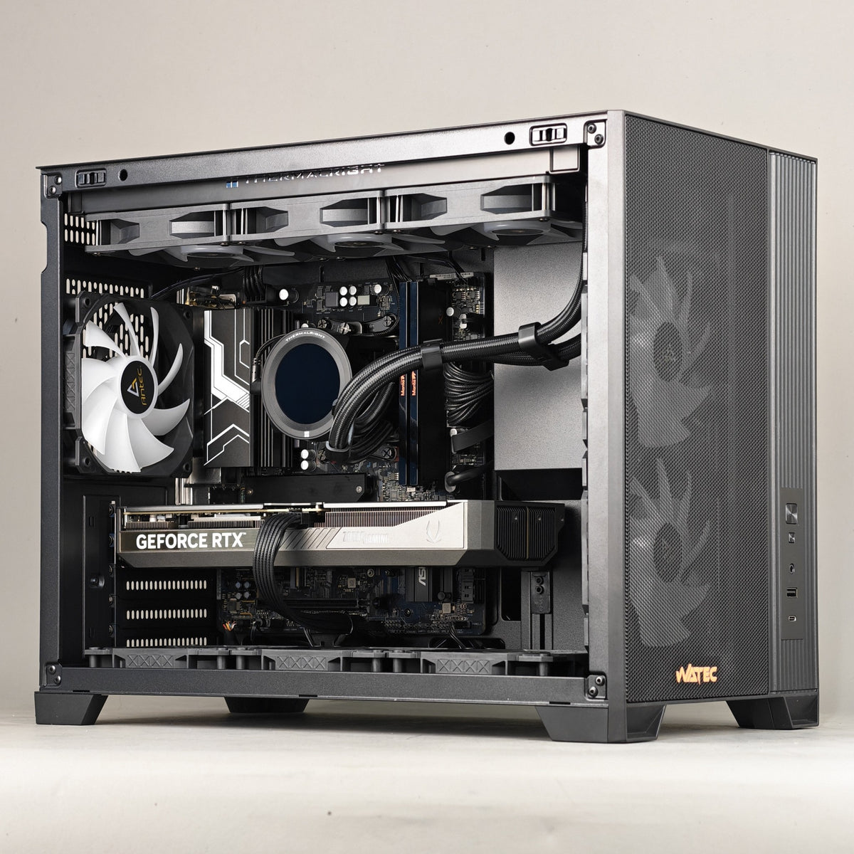 FLUX Gaming PC Ryzen 7 9800X3D RTX 5070Ti