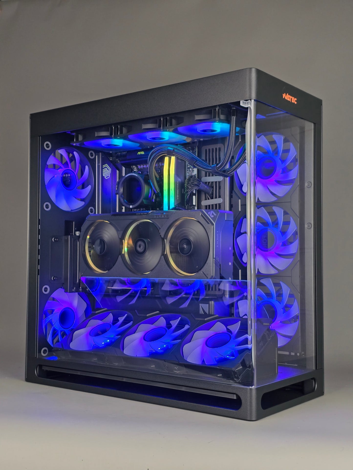 'FROST' Gaming PC Ryzen 7 9800X3D RTX 5090