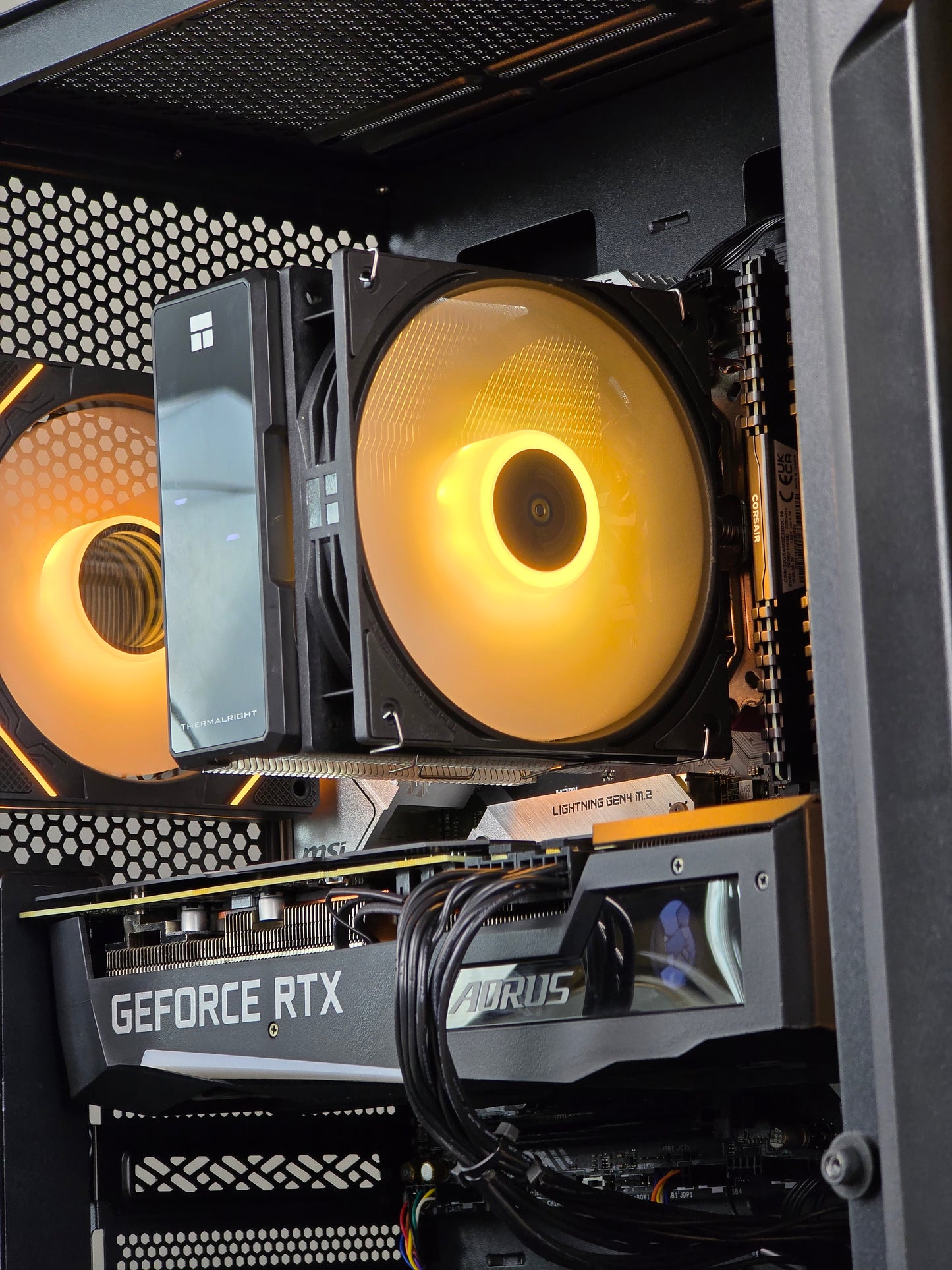 BOLT⚡ - Gaming PC Ryzen 7 3700X RTX 3070