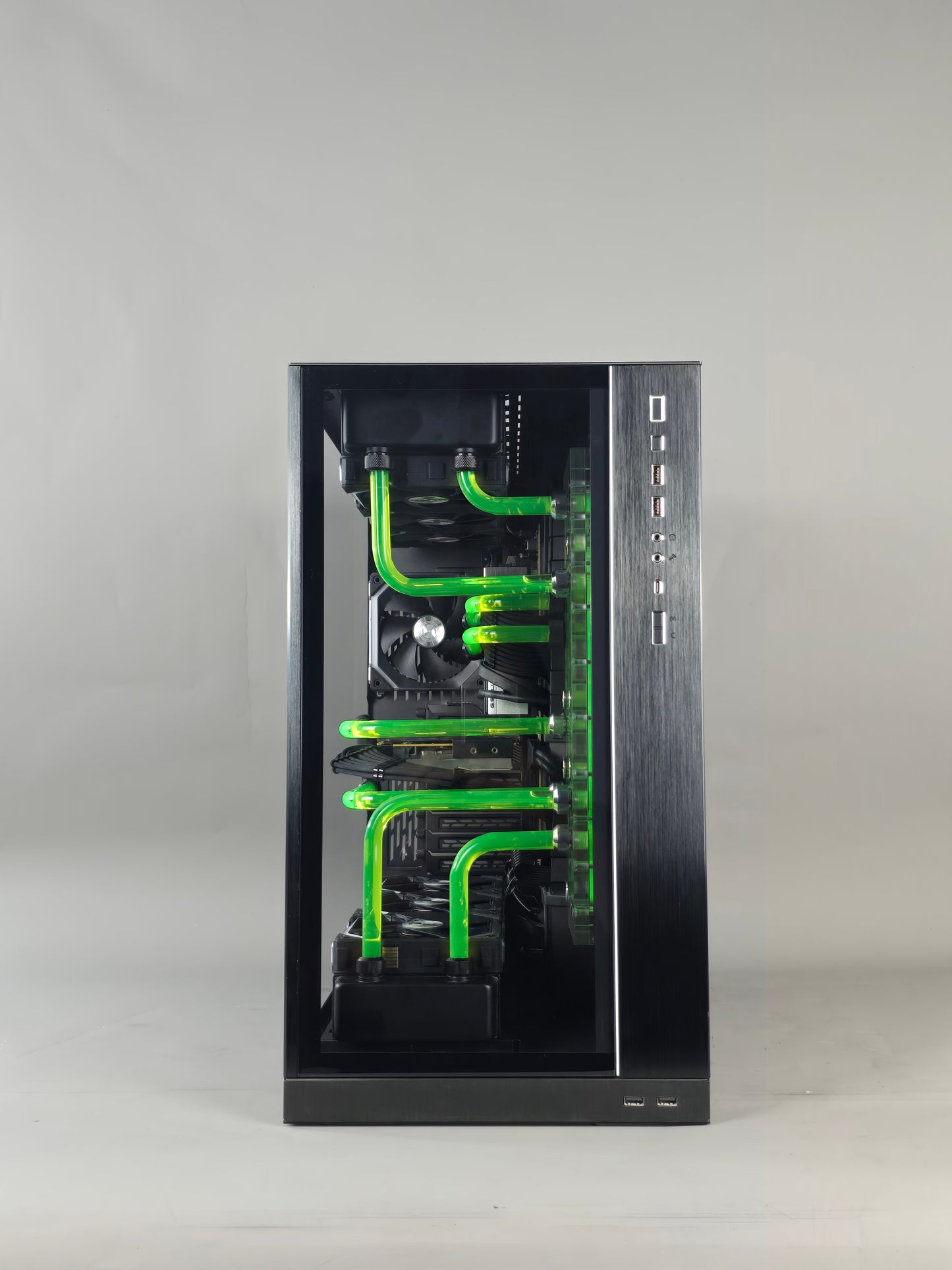 'MR LEE' Custom Liquid Gaming PC Ryzen 9 5950X RTX 3080