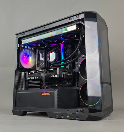 'PRISM' Gaming PC Ryzen 7 7800X3D RTX 5070