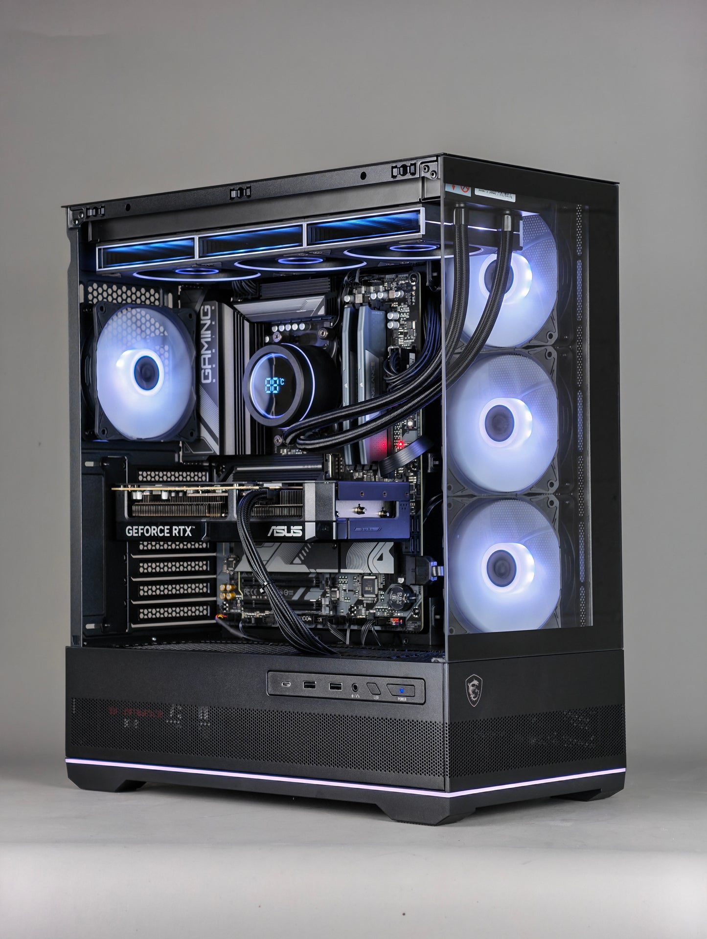 DELTA GAMING PC RYZEN 7 7800X3D RTX 5070