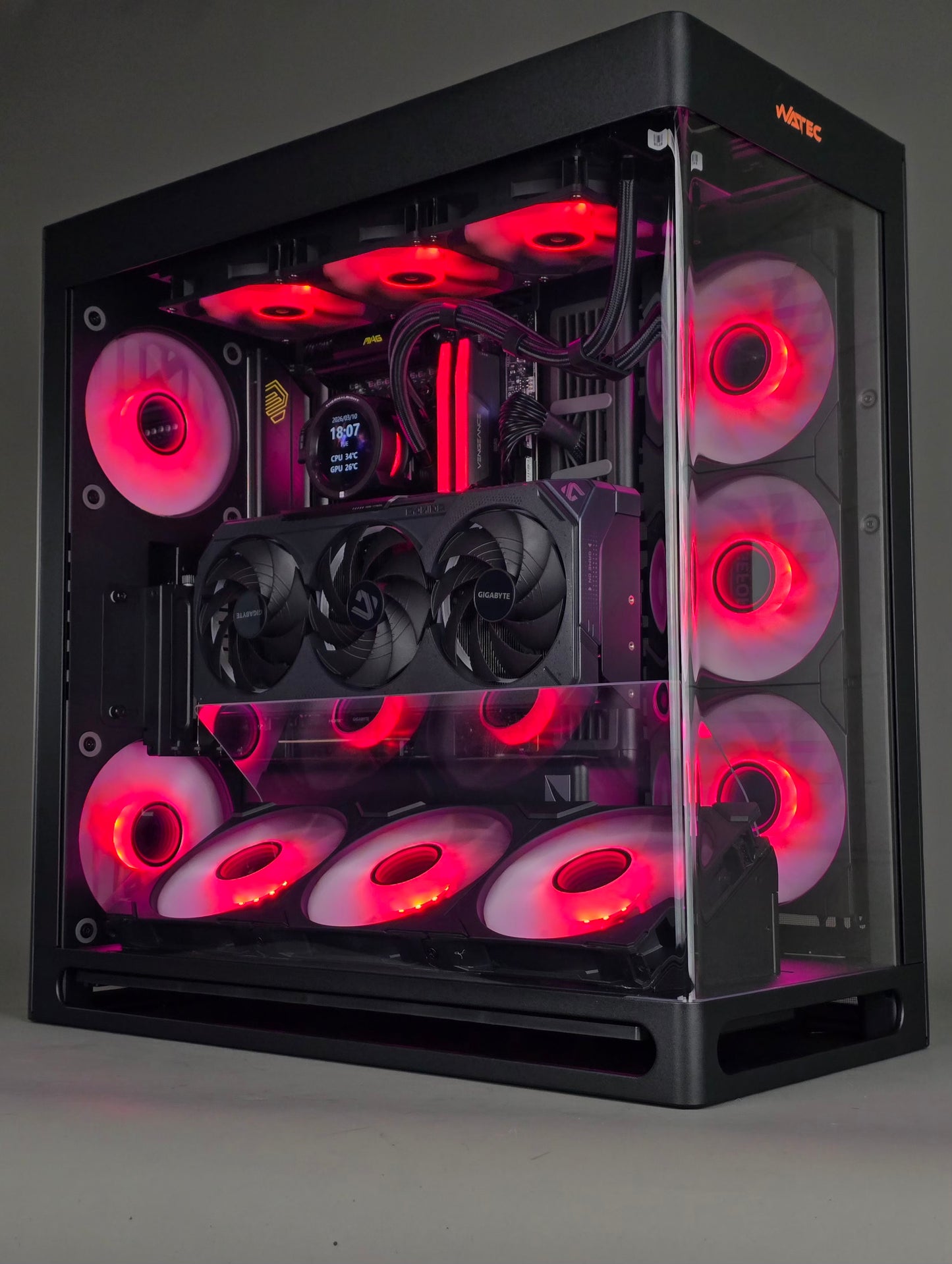 'FROST' Gaming PC Ryzen 7 9800X3D RTX 5090